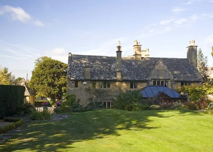 Find the Perfect Stay: Unveiling the Best Hotels in Broadway Cotswolds