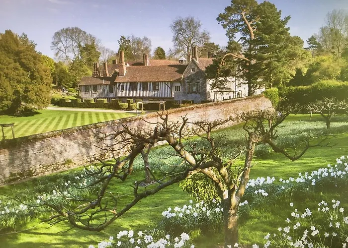 Exquisite Hand-picked Hotels in Sevenoaks