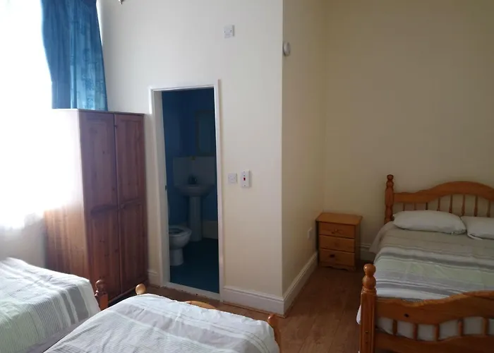 Top Hotels in Leicester for Opulent & Affordable Stays